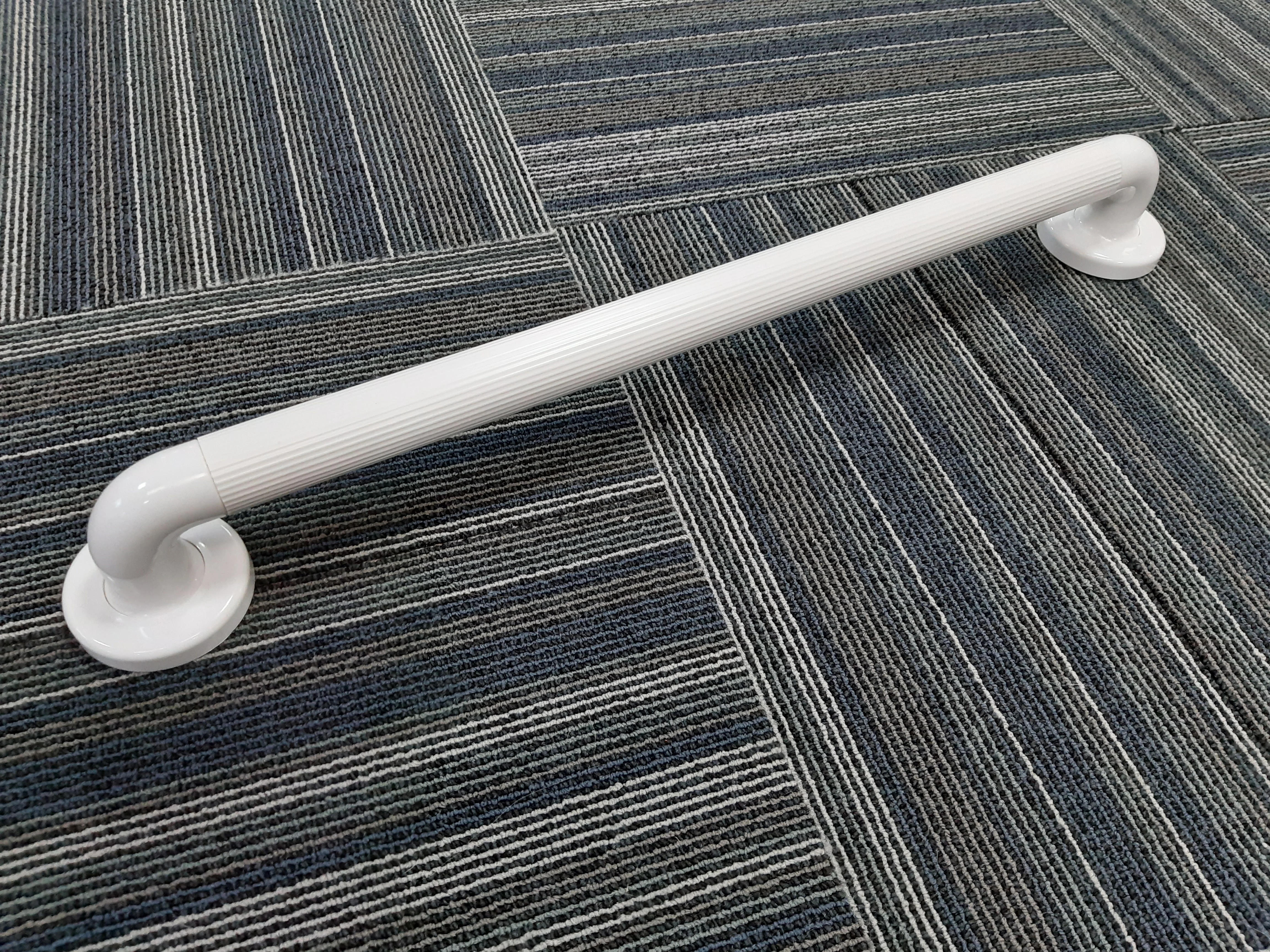 Moulded Fluted Grab Rails - Image 3