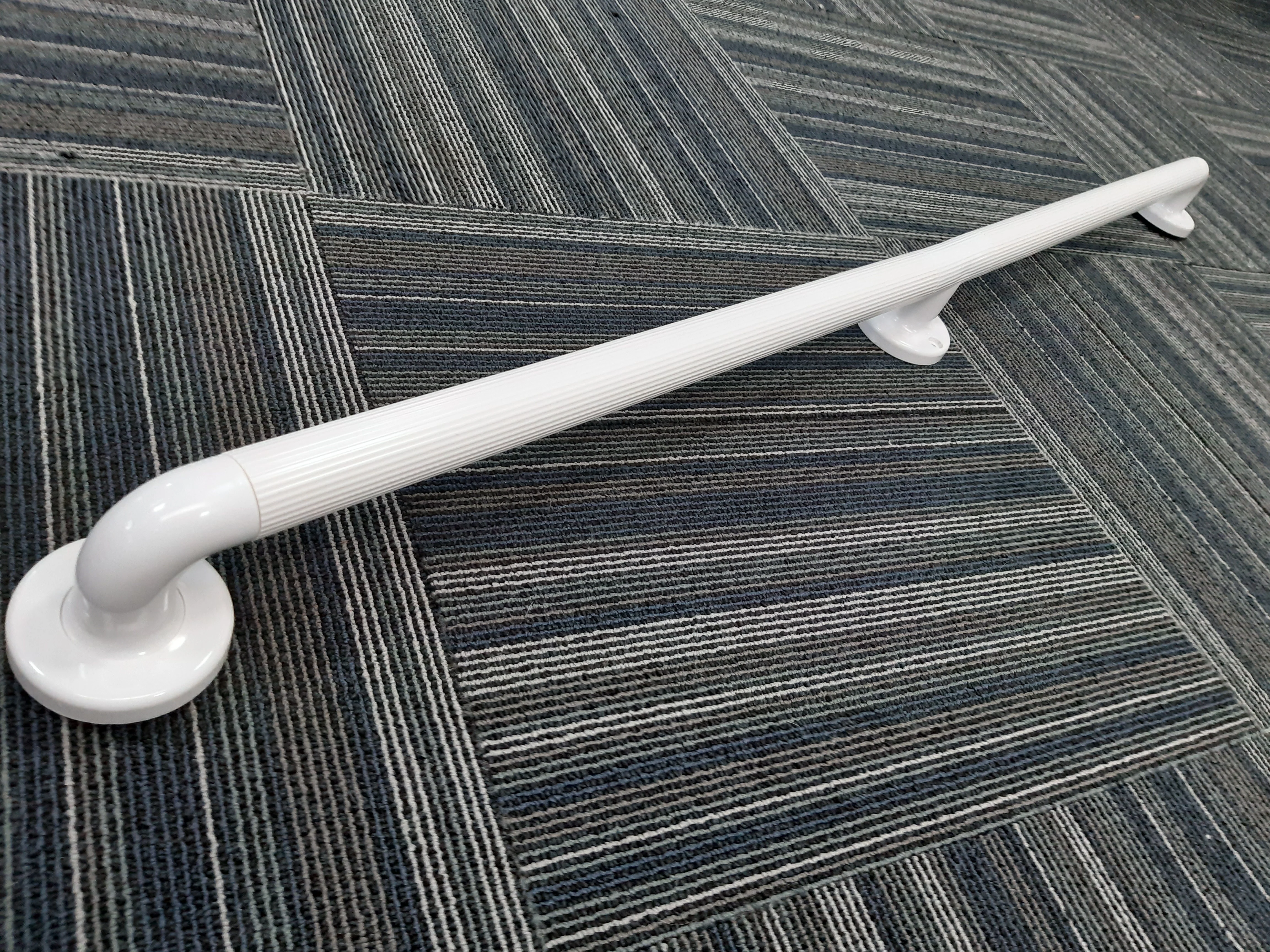 Moulded Fluted Grab Rails - Image 4