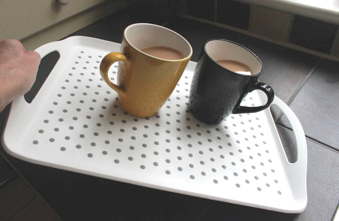 Isagi StayPut Non-Slip Serving Tray - Image 3